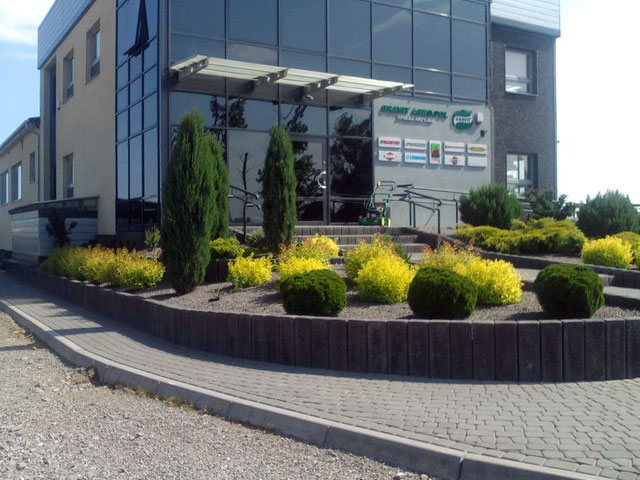 Projektowanie ogrodów urządzanie terenów zieleni pielęgnacja roślin nawadnianie Polska